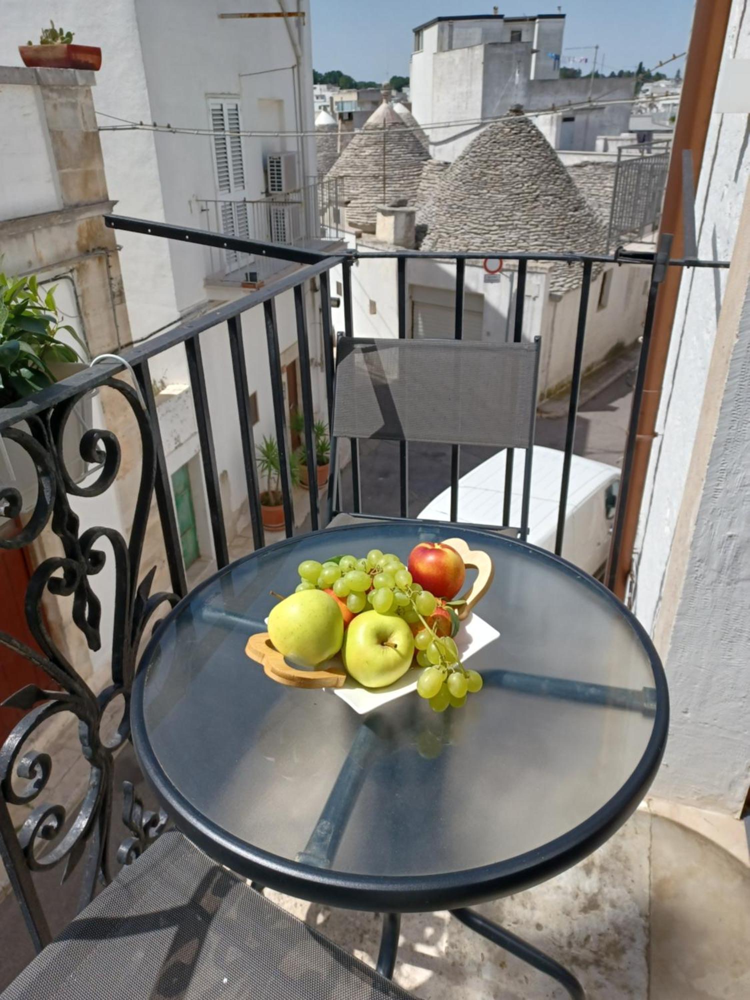 I Due Campanili Apartment Alberobello Exterior photo
